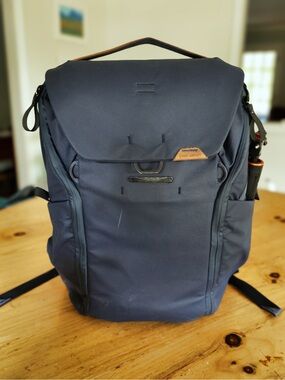Peak Design 30L Everyday Backpack — Navy